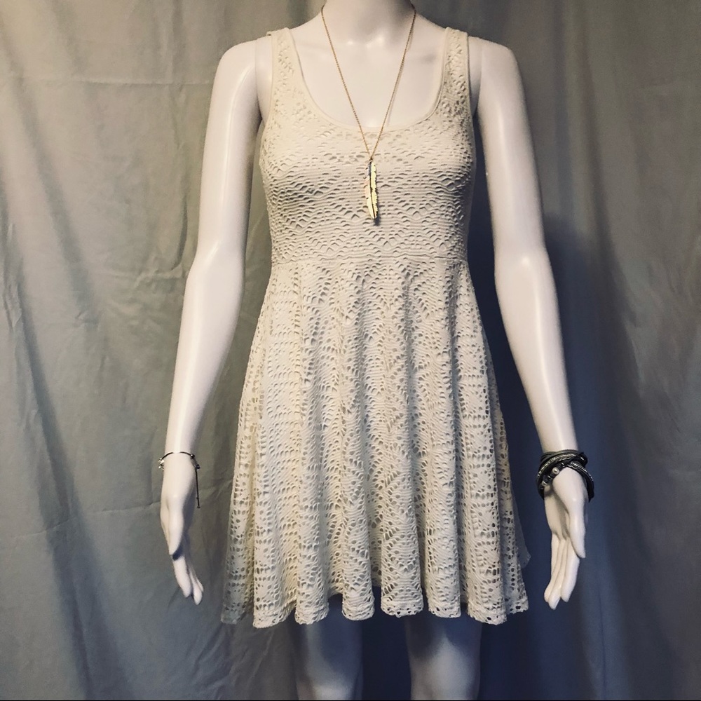 Aeropostale small white sleeveless mini dress - Picture 2 of 8